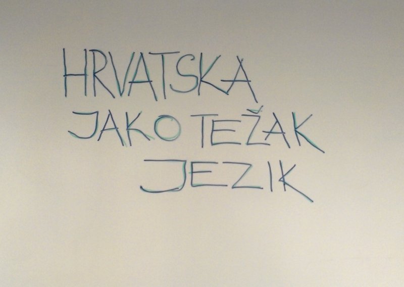 Hrvatski govori 169.776 ljudi manje nego 2001. godine