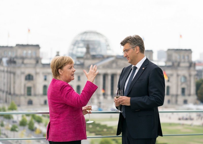 Plenković o dolasku Merkel: Treba uvijek imati dva šešira