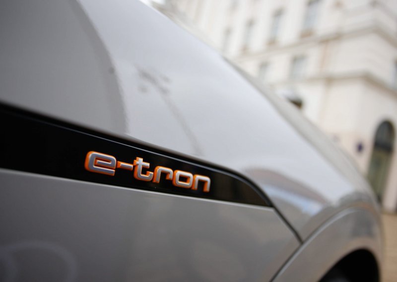Njemačka vlada s proizvođačima dogovorila produljenje programa subvencija za kupnju električnih vozila