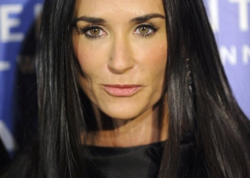 Kćeri Demi Moore zadaju majci najteži udarac dosad