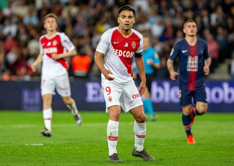 Radamel Falcao golčinom odveo Monaco u mirnije vode