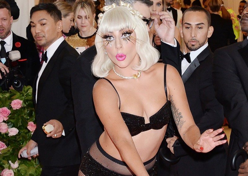 Lady Gaga napokon progovorila o bivšem zaručniku Christianu Carinu