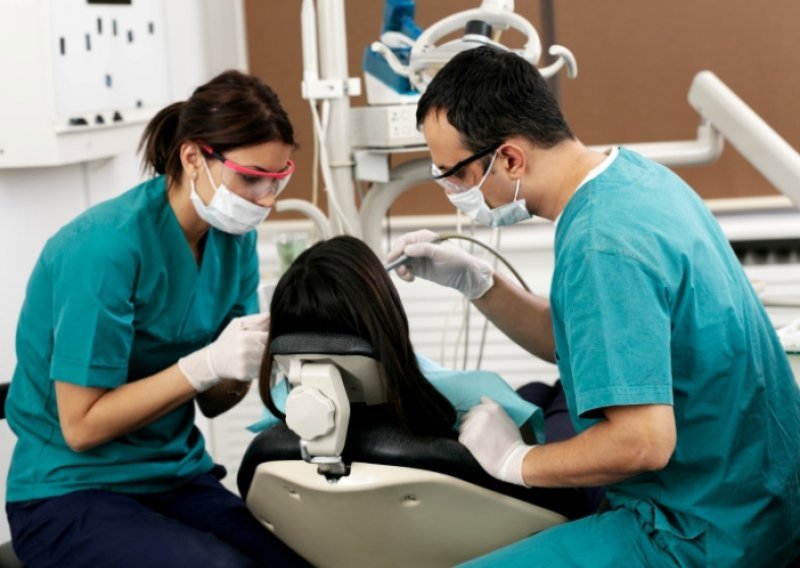 Dentalni tehničari: Pacijente potkradaju, a nas obespravljuju