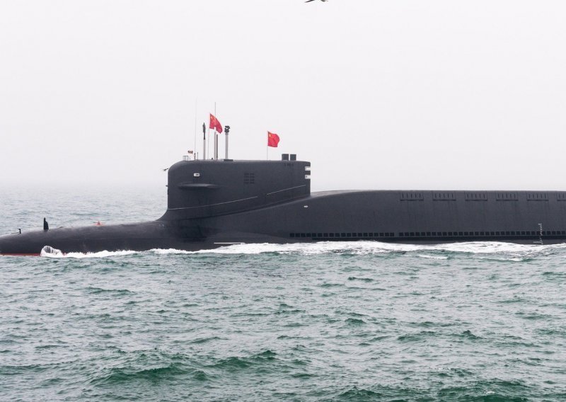 [VIDEO] Kinezi porinuli dvije nove podmornice s nuklearnim bojevim glavama čiji domet zabrinjava Pentagon