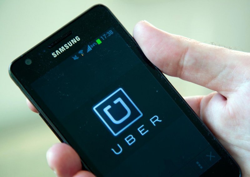 Vozači Ubera isključili aplikacije i prosvjeduju uoči IPO-a