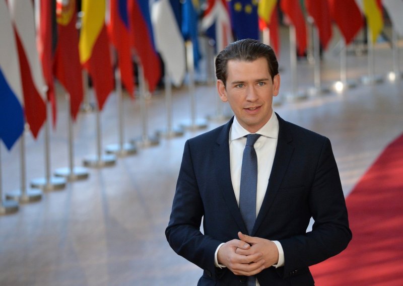 Kurz: južne države 'rado uzimaju naš novac'