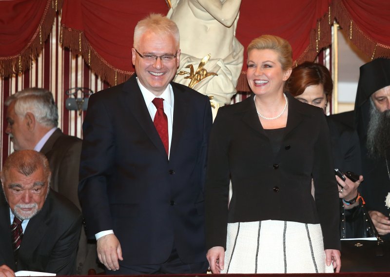 Bitka za Pantovčak: Josipović stiže Orešković, u drugom krugu predsjednica nedostižna?