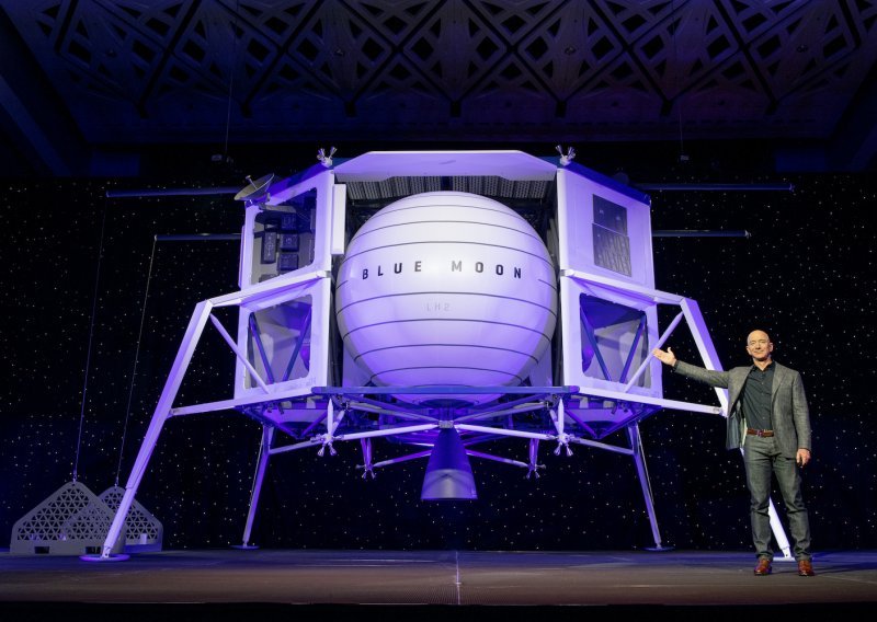 Jeff Bezos želi izgraditi cestu u svemir, evo čime namjerava početi