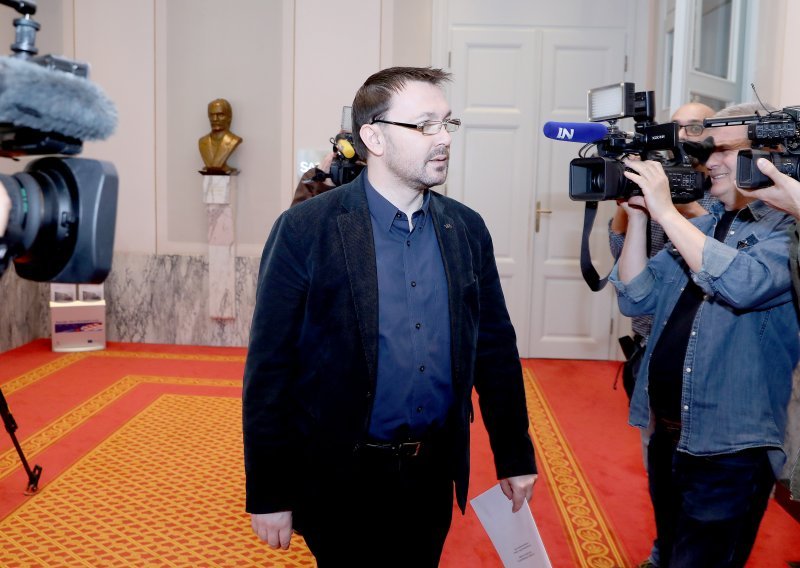 Bauk: I Grmoja i Jandroković zaslužuju žuti karton, uvredljivi nadimci i uvrede nisu dobri za političku kulturu
