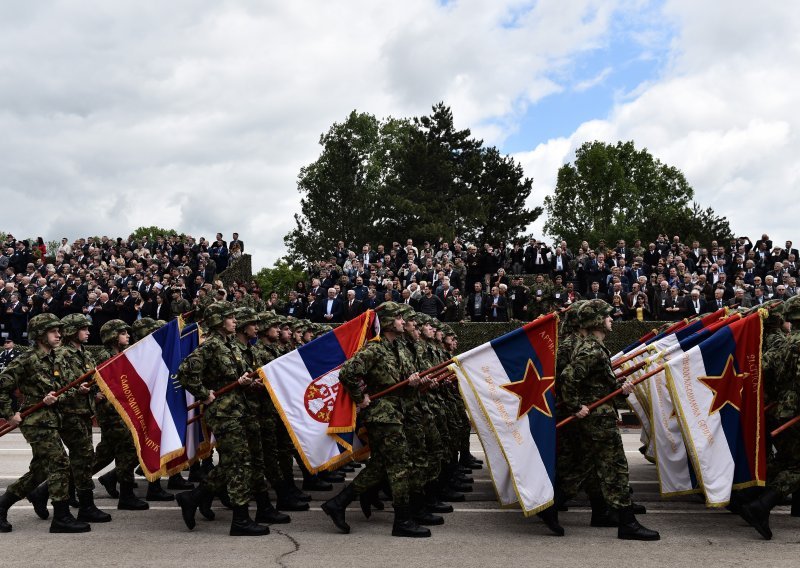 Na vojnom mimohodu u Nišu sudjelovali i srpski veterani iz agresije na Hrvatsku, BiH i Kosovo