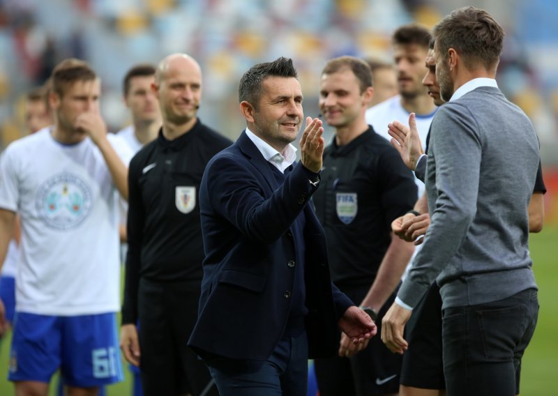 Nenad Bjelica dotakao se atmosfere; evo što je rekao o onome što je Dinamo doživio na Rujevici