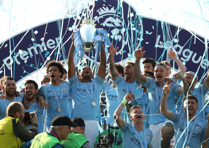 Gotovo je! Plavi dio Manchestera slavi, City je uvjerljivom pobjedom obranio naslov prvaka