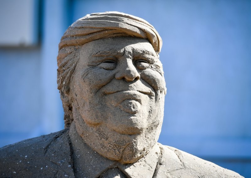 Pogledajte pješčane skulpture Trumpa i ostalih najpoznatijih svjetskih političara