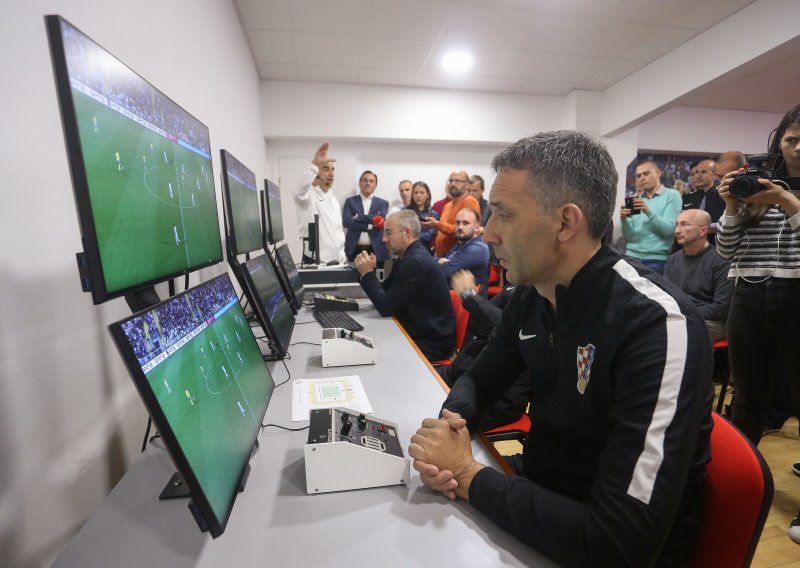 Hrvatski nogomet napokon dočekao video tehnologiju; suci otkrili sve o uvođenju VAR-a