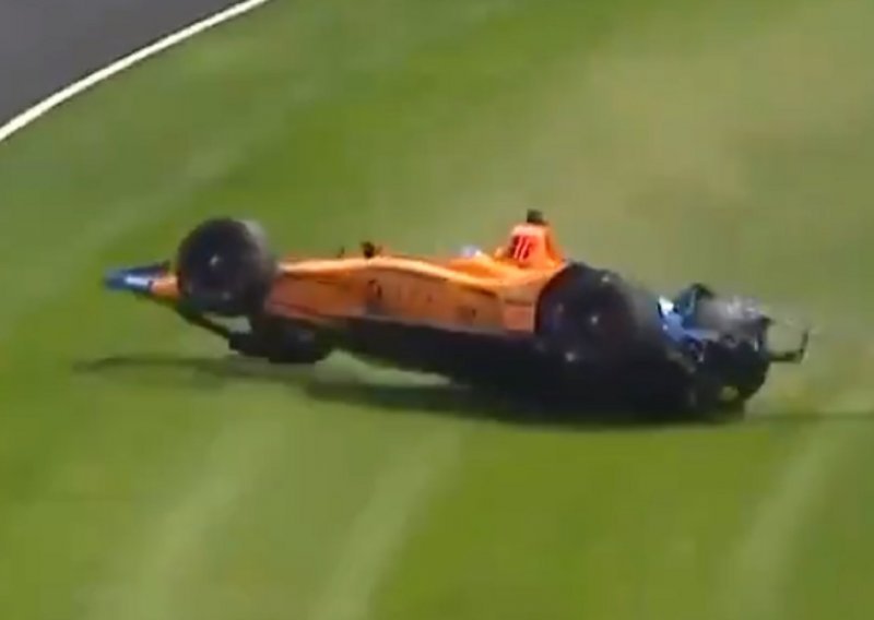 Alonso okusio tamnu stranu Indianapolisa: Zabio se u betonski zid pri 300km/h