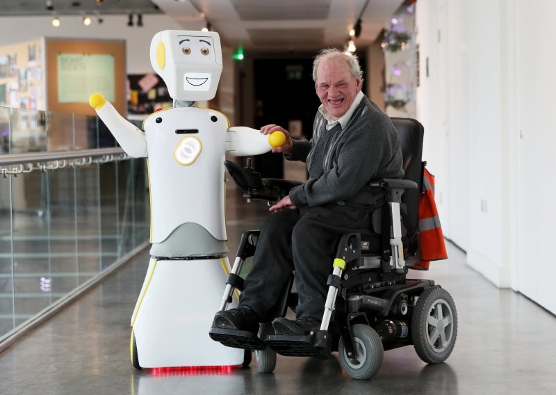 Irska dobila svog prvog robotskog pomoćnika Stevieja II, provjerite kako radi