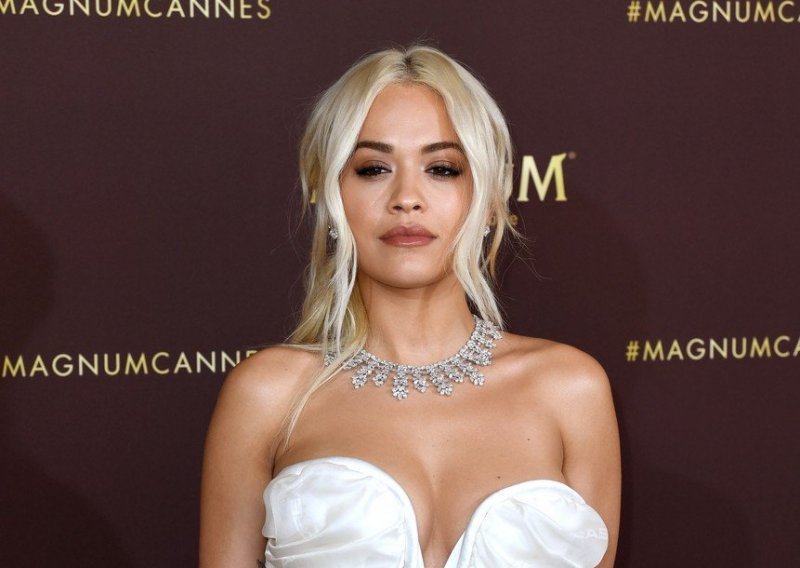 Pop zvijezda Rita Ora ovog ljeta nastupa za brojne fanove u Zadru