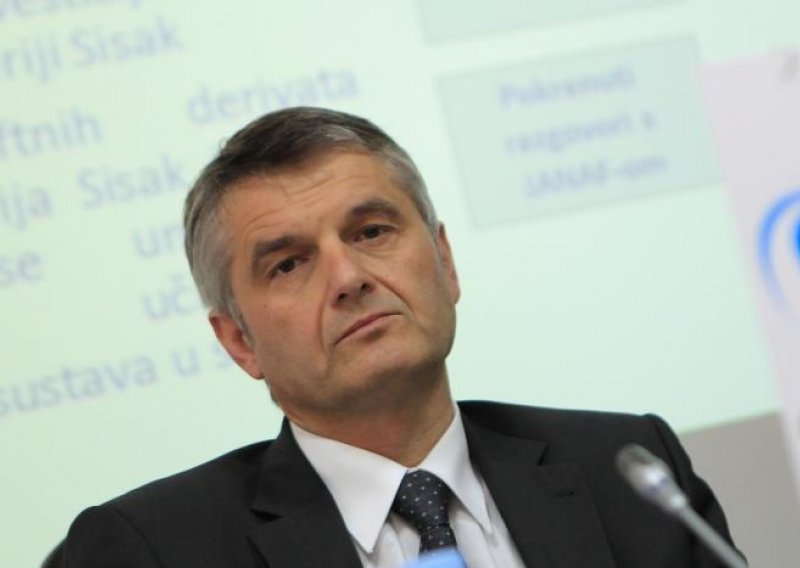 Slovenci ne žele Dragana Marčinka u upravi Krškog
