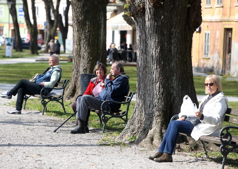 Bit će toplije i sunčanije no prethodnih dana, ali nema mjesta gdje vas ne može iznenaditi pljusak