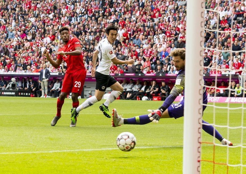 Bayern demolirao Eintracht za potvrdu naslova; Kramarić golom zaključio svoju sjajnu sezonu