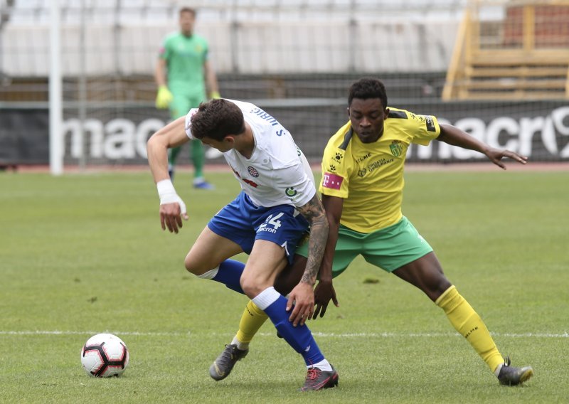 [VIDEO] Hajduk osigurao Europu; 'Bili' u drugom poluvremenu pomeli Istru