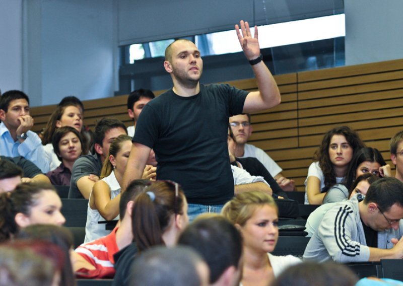 Studenti se žale na smještaj i prehranu