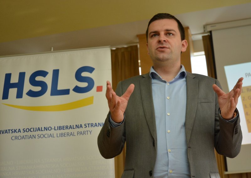 HSLS: Hrvatska se mora digitalizirati, uništiti 'ortački kapitalizam' i ući u Schengen