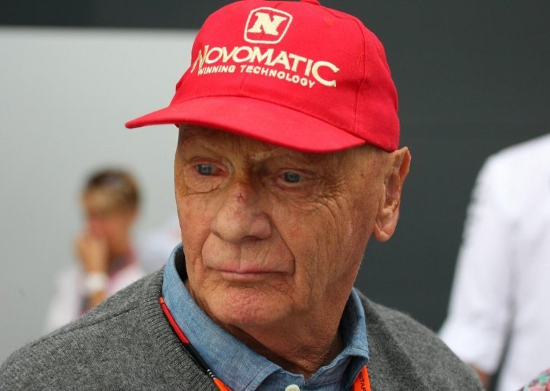 Niki Lauda još 1976. primio je posljednju pomast, a 1991. godine srušio se njegov avion s 223 putnika