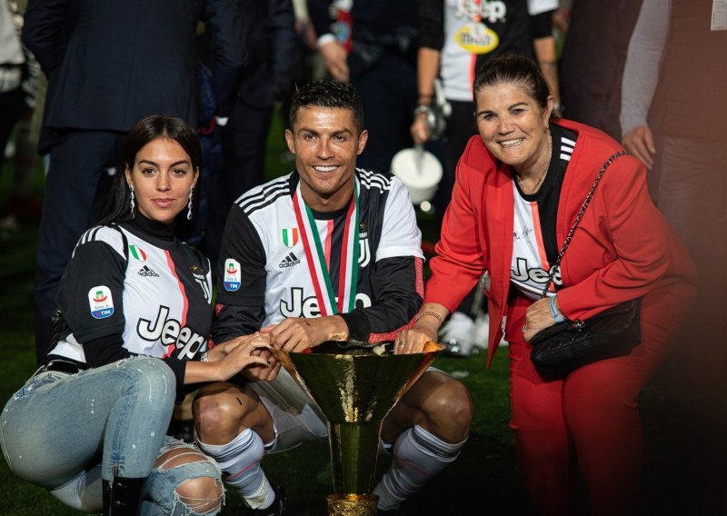 Nikamo bez mame i zaručnice: Evo kako je Cristiano Ronaldo proslavio veliku nogometnu pobjedu
