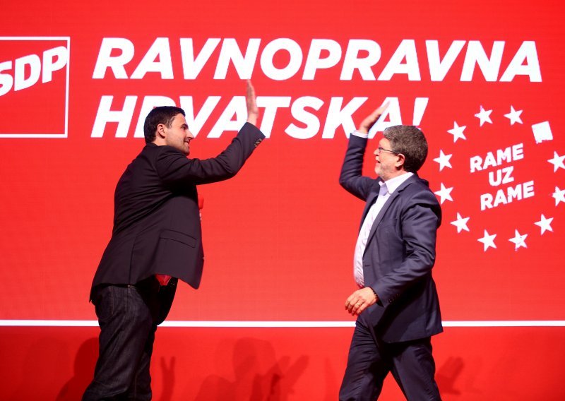 Završni skup SDP-a u Rijeci: HDZ-ovcima predbacili Tajanija i Orbana