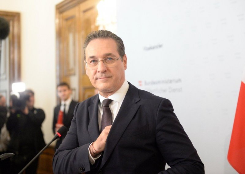 Strache tužio trojku koja mu je smjestila video klopku