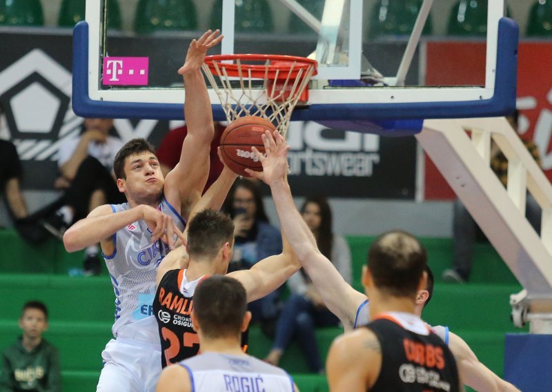 Cibona iznenadila i stekla prednost pred Cedevitom u finalnoj seriji