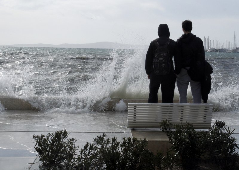 Crne prognoze: Temperatura će porasti za pet stupnjeva, a more za više od dva metra