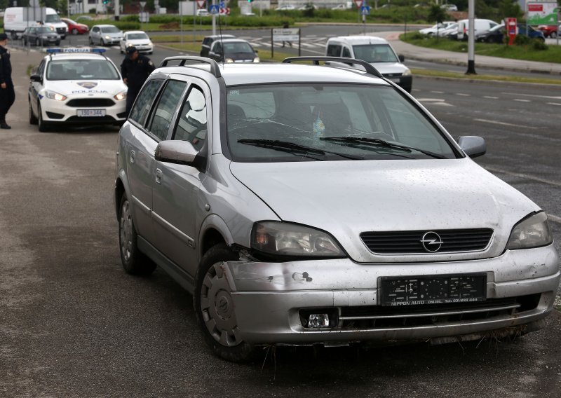 Potjera u Zagrebu: Natočio je gorivo, probio rampu kod Lučkog i bježao