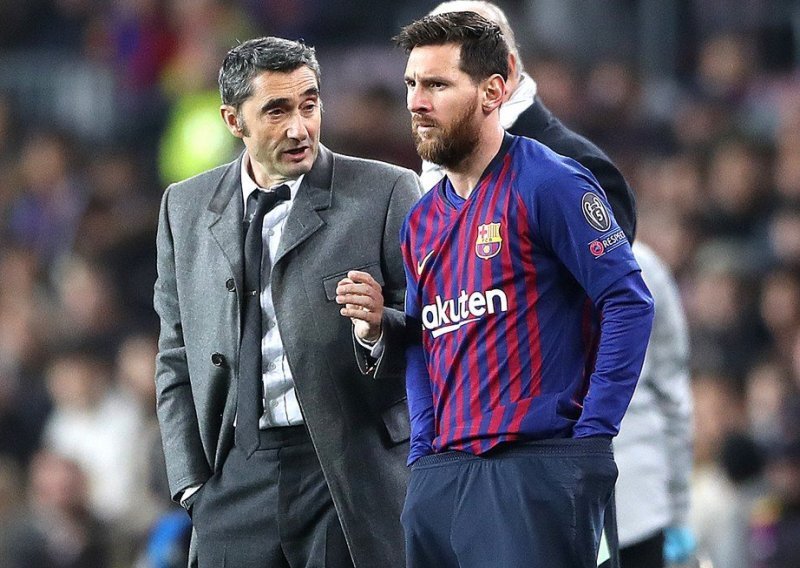 Barcelona odlučila potjerati trenera; čelnici kluba već pronašli zamjenu, ali jedan detalj stvorio je problem