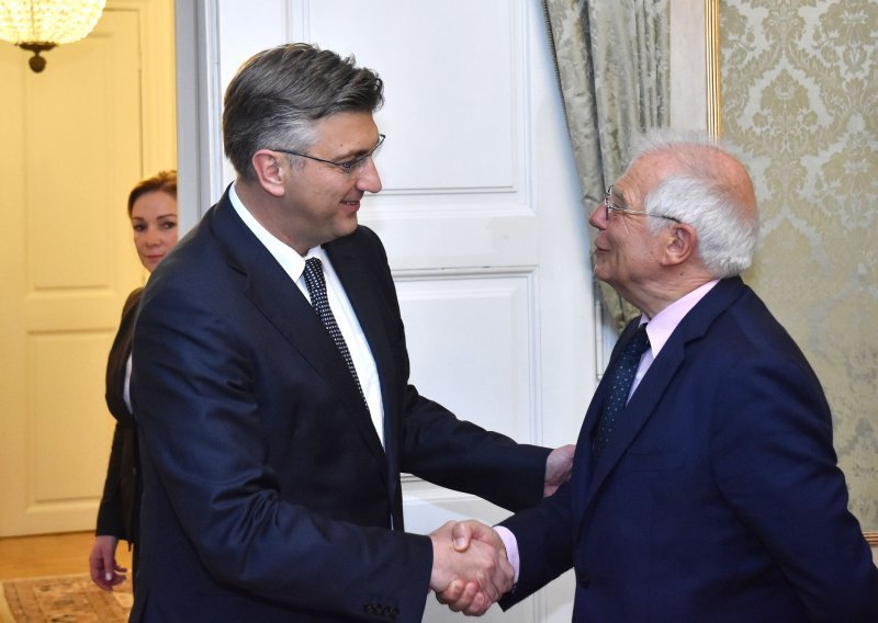 Plenković razgovarao sa španjolskim šefom diplomacije Josepom Borellom Fontellesom