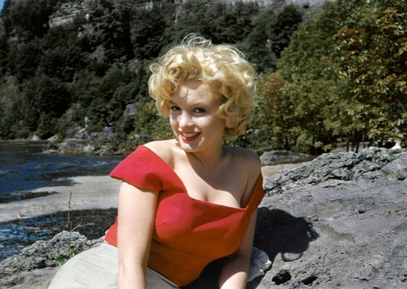Osvanule dosad neviđene fotke Marilyn Monroe!