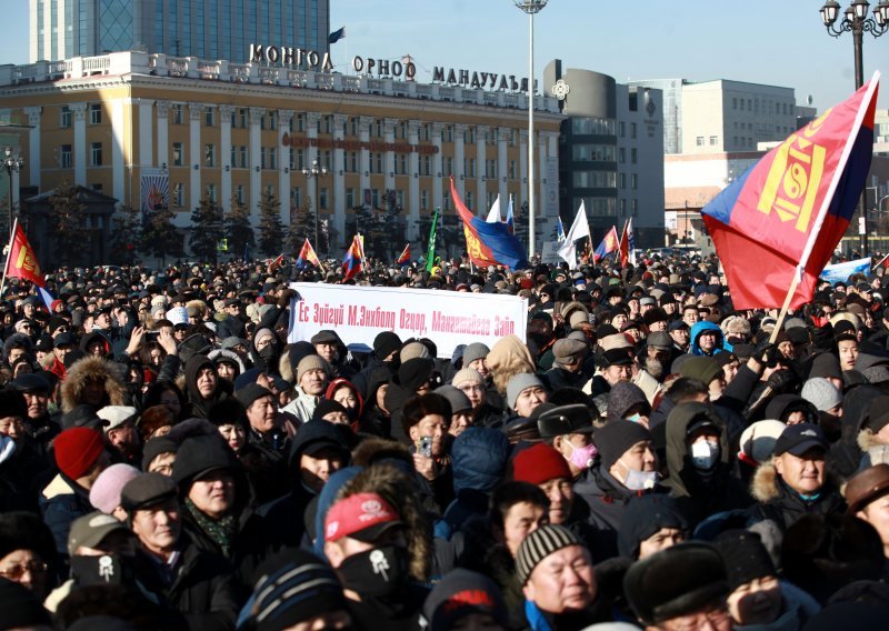 Cijene rastu u nebo, a plaće ostaju iste: Tisuće prosvjednika u Mongoliji traži ostavku vlade