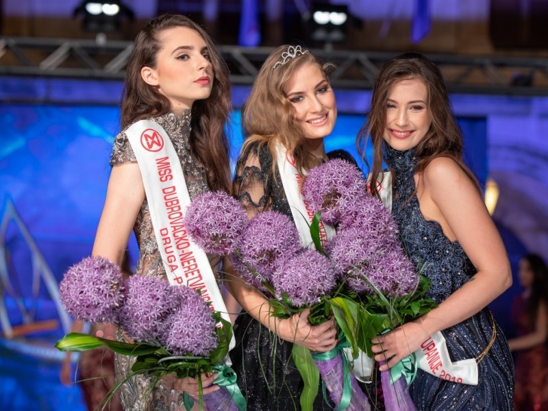 Pobjednica Lara Brkić, druga pratilja Linda Lučić, prva pratilja Ana Relja