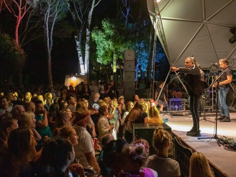 Dubrovnik: Grupa Parni valjak za kraj ljeta u Valamaru održala je koncert