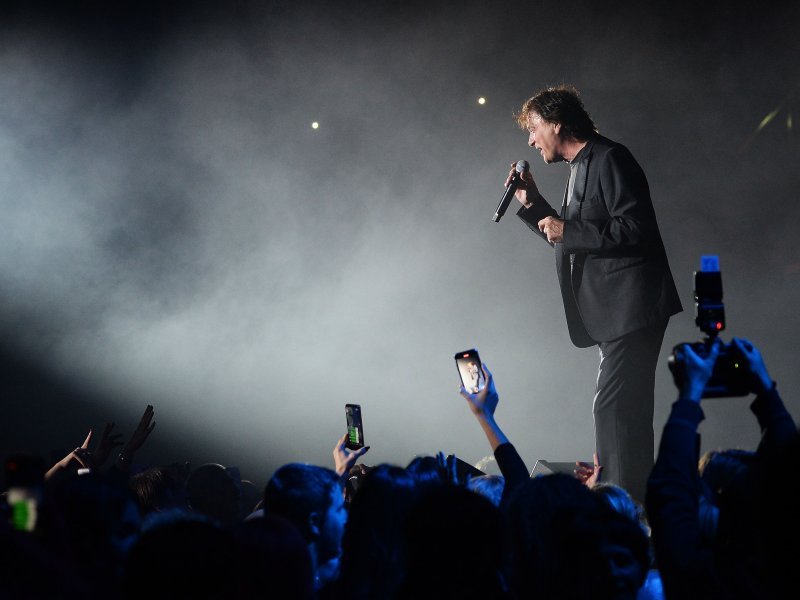 Koncert Zdravka Čolića u rasprodanoj varaždinskoj Areni