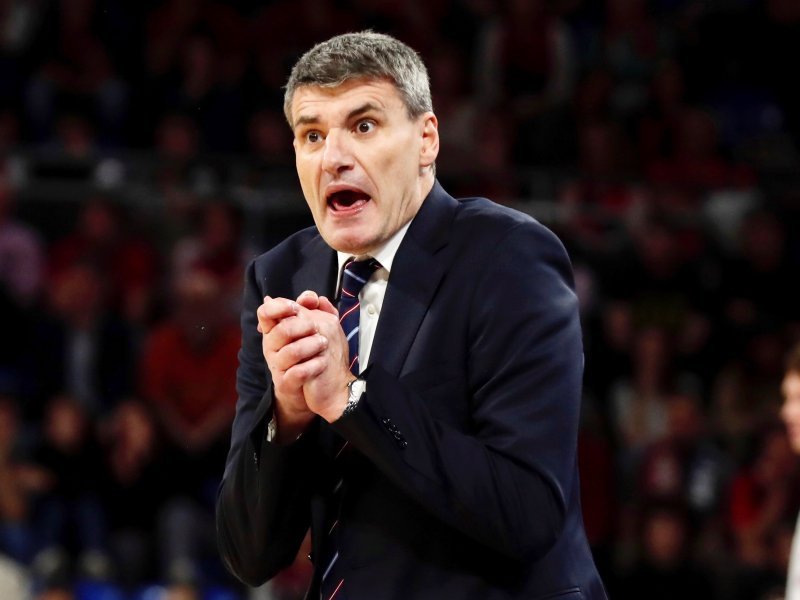 Velimir Perasović dobio otkaz pa poručio svima u klubu Zauvijek će