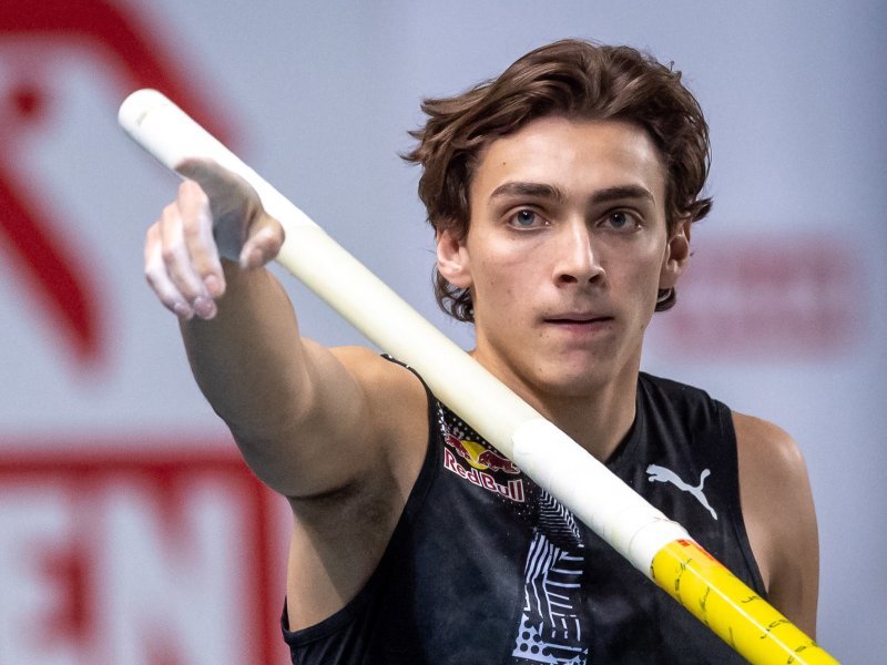 1219929.jpeg?cropId=1290175