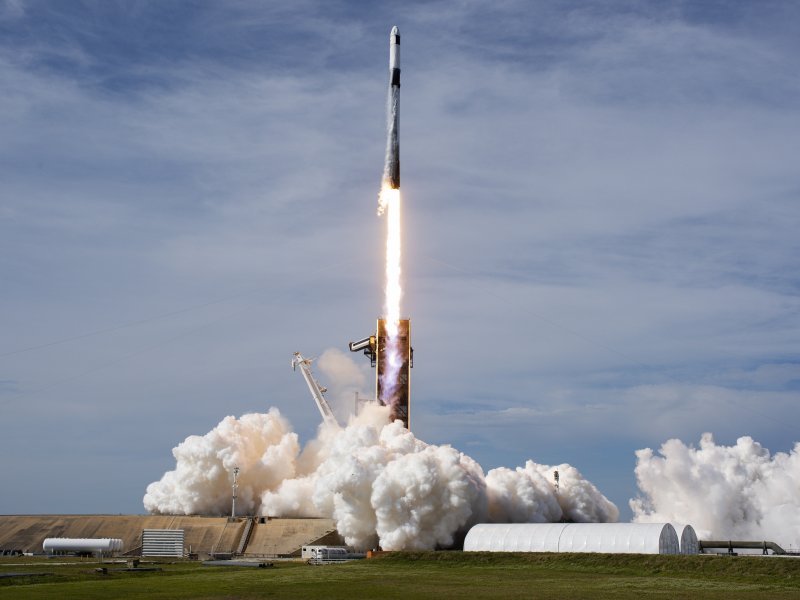 Raketa SpaceX Falcon 9 lansirala svemirsku letjelicu Dragon 2 na Međunarodnu svemirsku postaju
