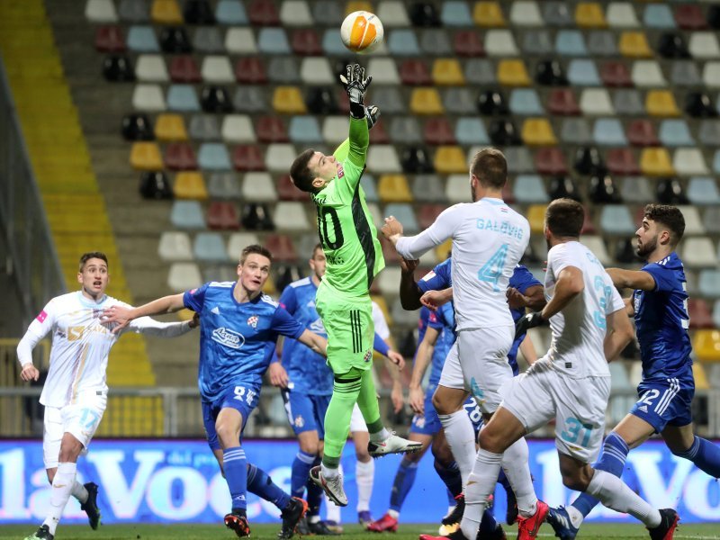 Dinamo pronašao zamjenu za vratara Domninika Livakovića, a poznata je i