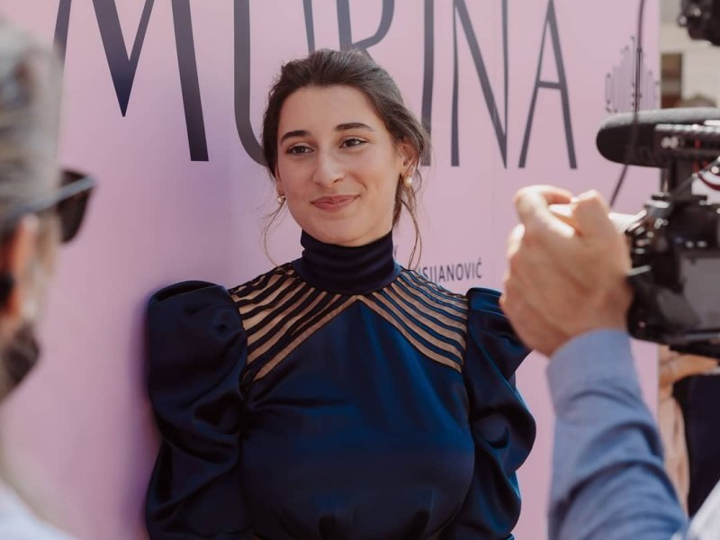 Zvijezda nagrađivanog filma 'Murina': 'Moram priznati da mi je prilično teško pala cijela ova situacija. Imam osjećaj da sam propustila neke stvari kojih se ljudi sjećaju cijeli život' - Vimarsana News