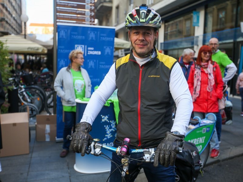 Gradonačelnik Tomislav Tomašević sa zamjenicima na Zagrebačkoj žbici