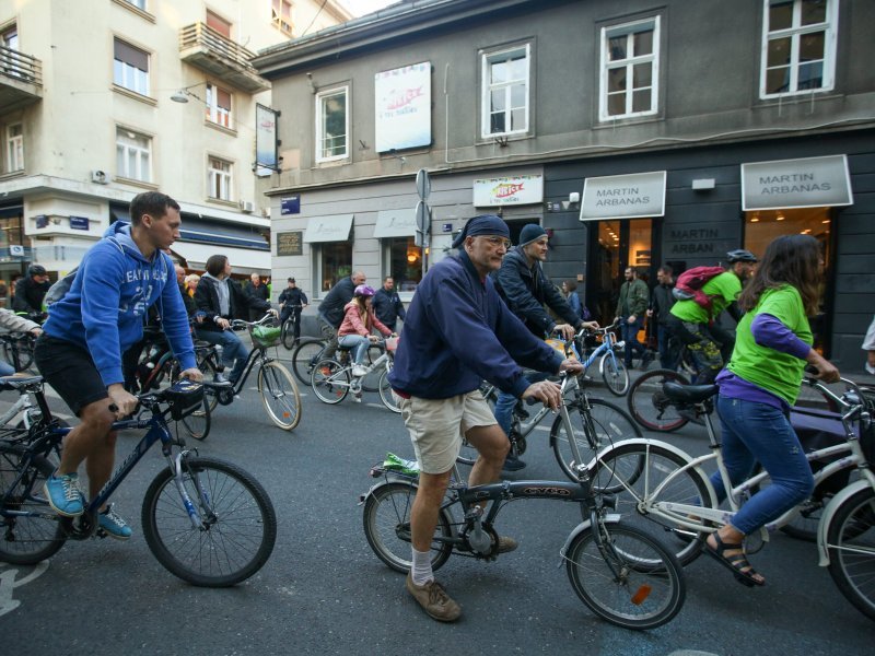 Gradonačelnik Tomislav Tomašević sa zamjenicima na Zagrebačkoj žbici