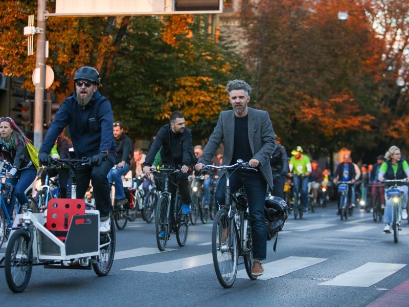 Gradonačelnik Tomislav Tomašević sa zamjenicima na Zagrebačkoj žbici