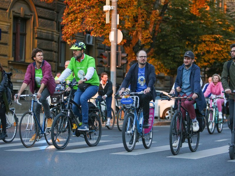 Gradonačelnik Tomislav Tomašević sa zamjenicima na Zagrebačkoj žbici